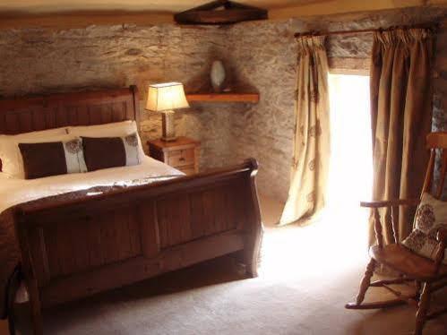 The Horse & Jockey Inn Knighton  Bagian luar foto