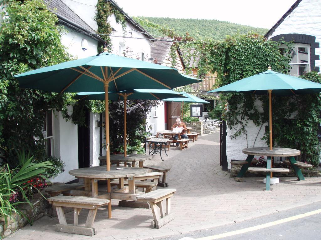 The Horse & Jockey Inn Knighton  Bagian luar foto